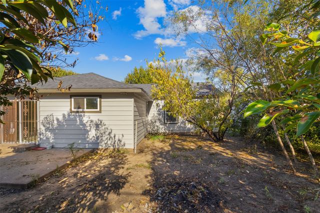 3012 51st Street, Dallas, TX 75216