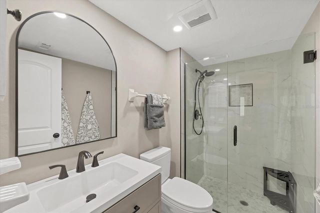 116 VISTA HERMOSA CIRCLE 108C, Sarasota, FL 34242