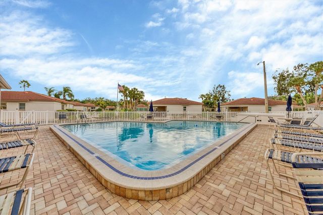 116 VISTA HERMOSA CIRCLE 108C, Sarasota, FL 34242