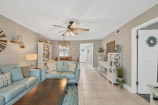 116 VISTA HERMOSA CIRCLE 108C, Sarasota, FL 34242