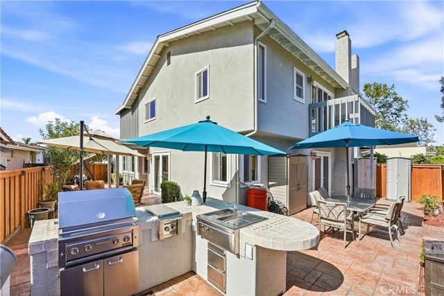 8322 Padrino, Huntington Beach, CA 92646