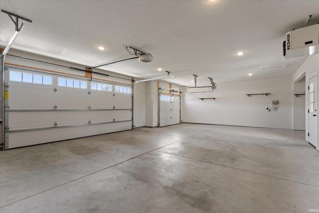 53319 Bellhurst Drive, Bristol, IN 46507