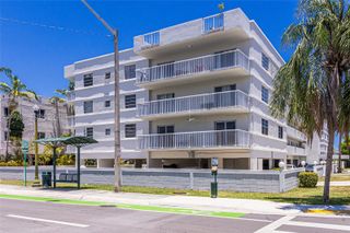 3527 NE 168th St 309, North Miami Beach, FL 33160