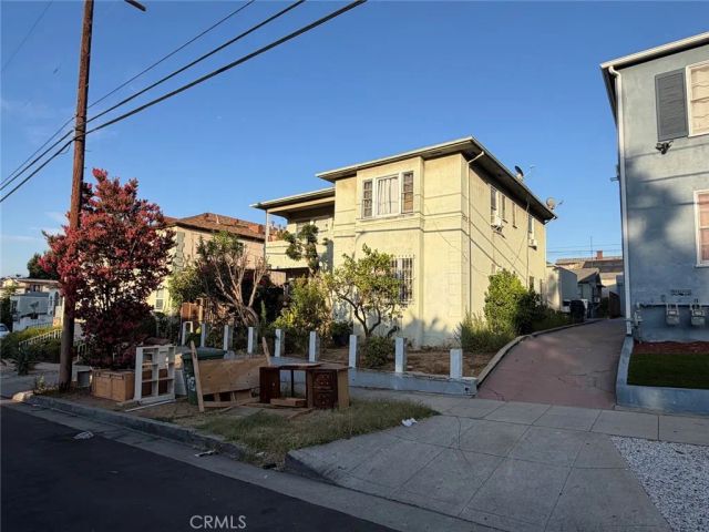 1272 Queen Anne, Los Angeles, CA 90019