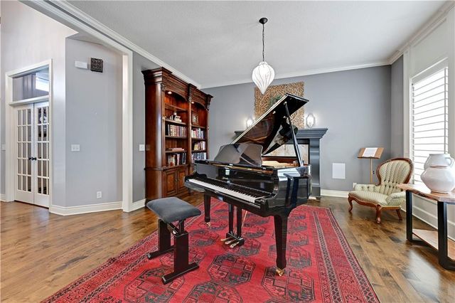 11204 W 165TH Street, Overland Park, KS 66062