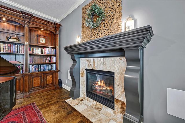 11204 W 165TH Street, Overland Park, KS 66062