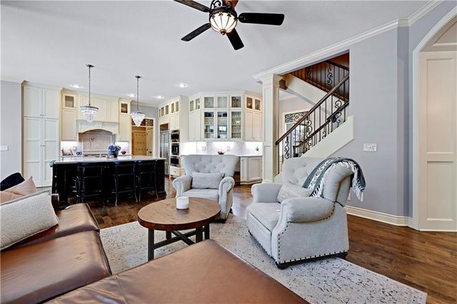 11204 W 165TH Street, Overland Park, KS 66062