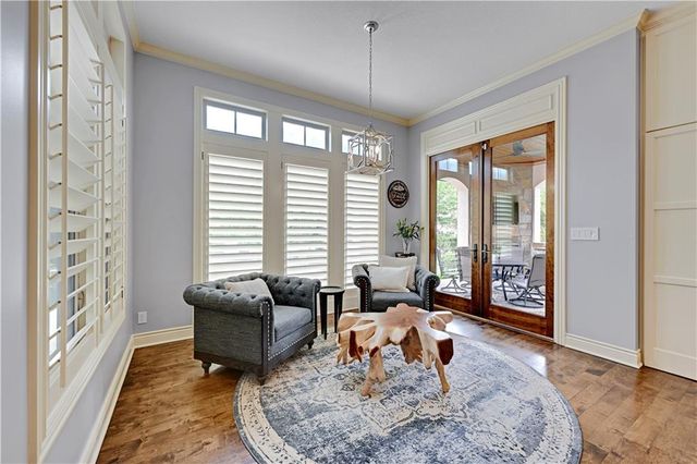 11204 W 165TH Street, Overland Park, KS 66062