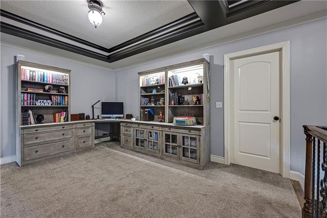 11204 W 165TH Street, Overland Park, KS 66062