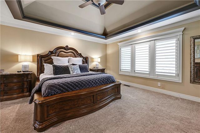 11204 W 165TH Street, Overland Park, KS 66062