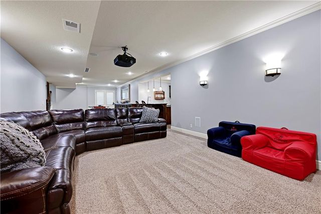 11204 W 165TH Street, Overland Park, KS 66062
