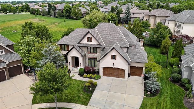 11204 W 165TH Street, Overland Park, KS 66062