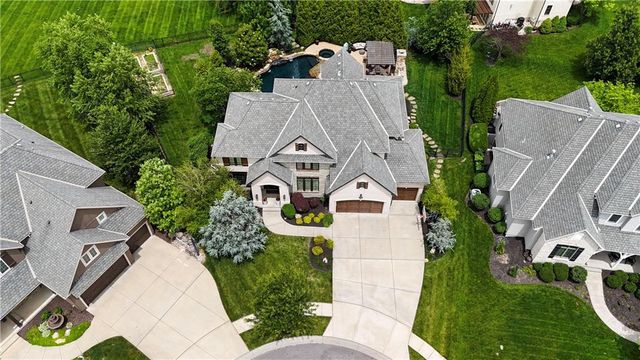 11204 W 165TH Street, Overland Park, KS 66062