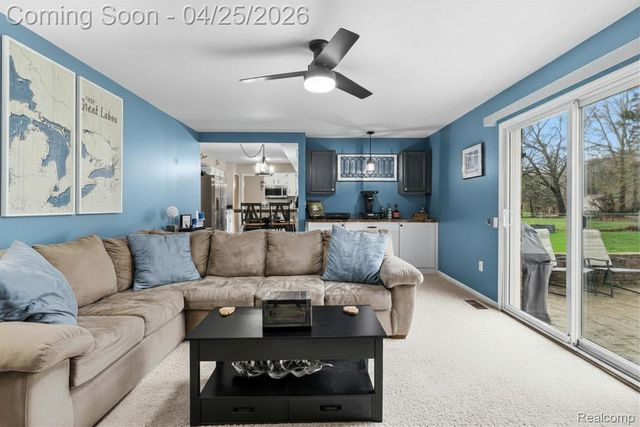 3799 Capitol Way, Highland Charter Township, MI 48356