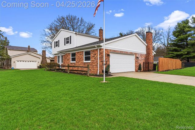 3799 Capitol Way, Highland Charter Township, MI 48356