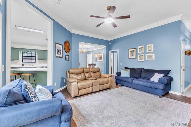 55 POST OAK Place, Wetumpka, AL 36093