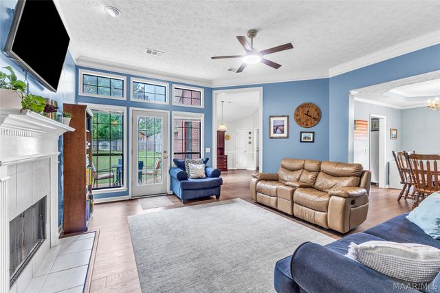 55 POST OAK Place, Wetumpka, AL 36093
