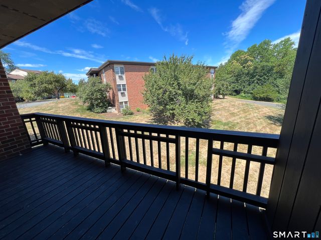 106 Balance Rock Road 17, Seymour, CT 06483