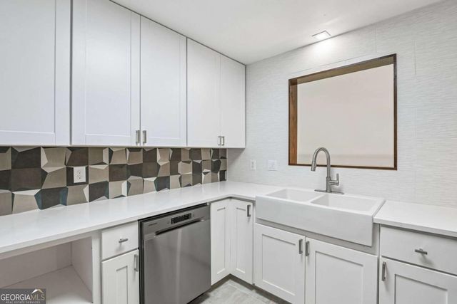 2272 Vistamont Drive, Decatur, GA 30033