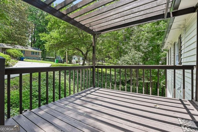 2272 Vistamont Drive, Decatur, GA 30033