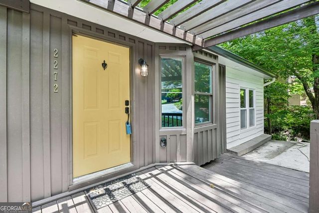 2272 Vistamont Drive, Decatur, GA 30033