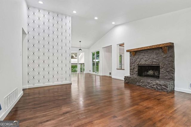 2272 Vistamont Drive, Decatur, GA 30033