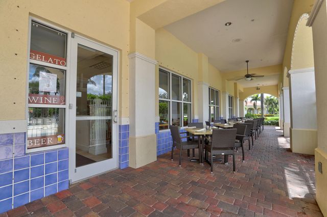 3023 Verdmont Lane, Wellington, FL 33414