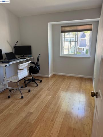 316 HERON DR., Pittsburg, CA 94561