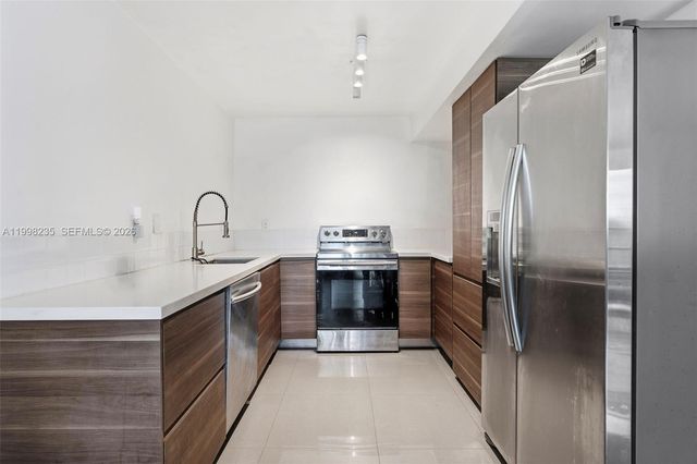 9015 SW 125th Ave N306, Miami, FL 33186