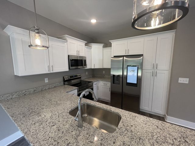 2321 Barringer Ln, Murfreesboro, TN 37128