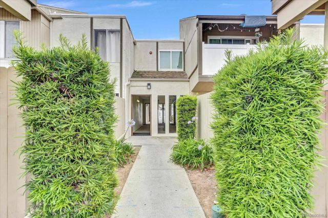 8034 Linda Vista rd 2V, San Diego, CA 92111