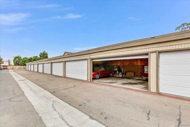 8034 Linda Vista rd 2V, San Diego, CA 92111
