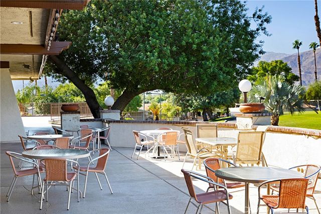 73450 352 Country Club Drive 352, Palm Desert, CA 92260