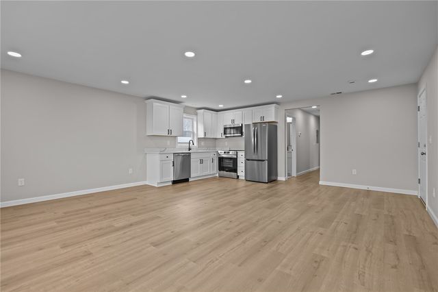 17 Judith Street, Providence, RI 02909