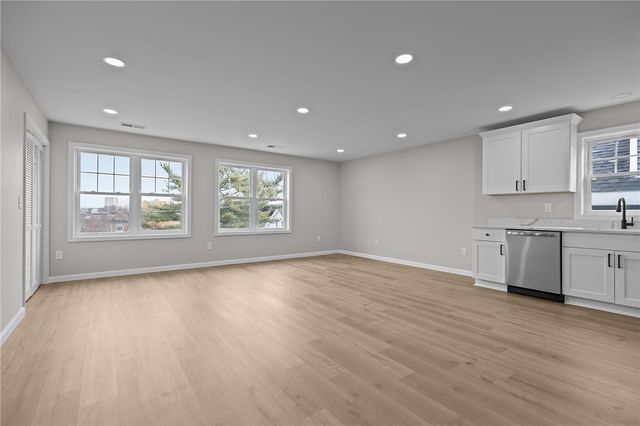 17 Judith Street, Providence, RI 02909