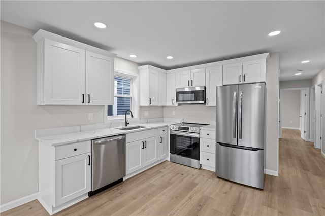 17 Judith Street, Providence, RI 02909