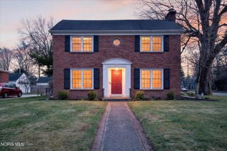 3225 Kenwood Boulevard, Toledo, OH 43606