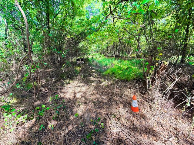6343 County Road 4727, Wolfe City, TX 75496