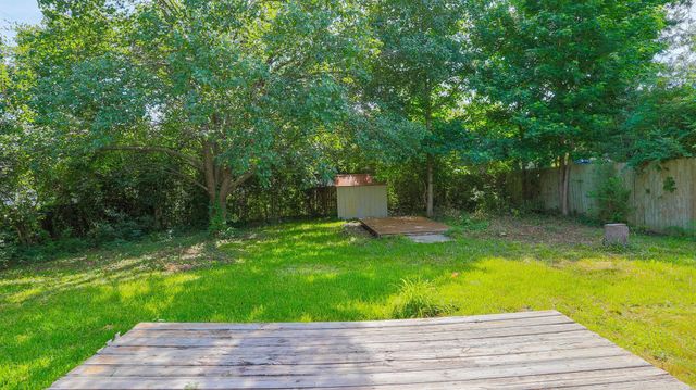 7 N Meadowcliff Drive, Little Rock, AR 72209