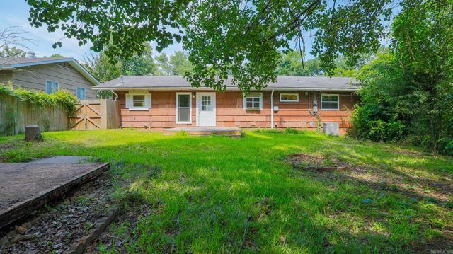 7 N Meadowcliff Drive, Little Rock, AR 72209
