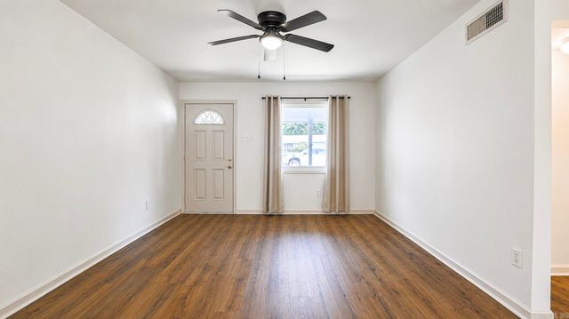 7 N Meadowcliff Drive, Little Rock, AR 72209