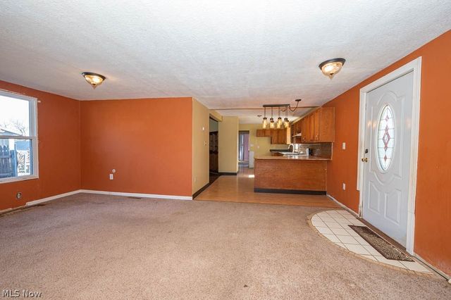 3236 Young Avenue NW, Massillon, OH 44647