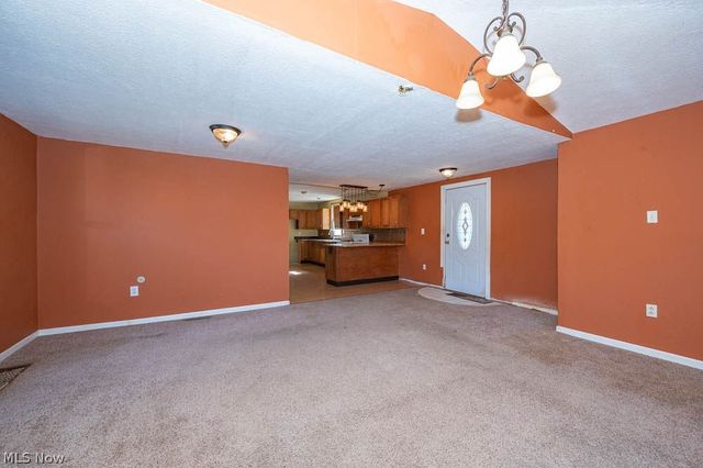 3236 Young Avenue NW, Massillon, OH 44647