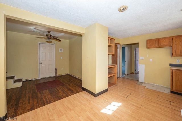 3236 Young Avenue NW, Massillon, OH 44647