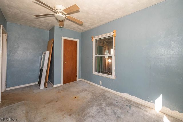 3236 Young Avenue NW, Massillon, OH 44647