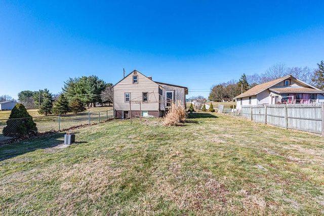 3236 Young Avenue NW, Massillon, OH 44647