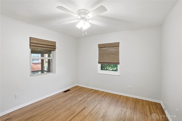 235 Claranna Avenue, Oakwood, OH 45419