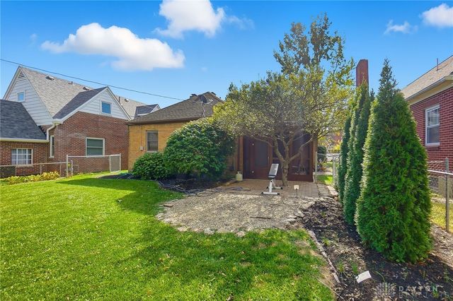 235 Claranna Avenue, Oakwood, OH 45419