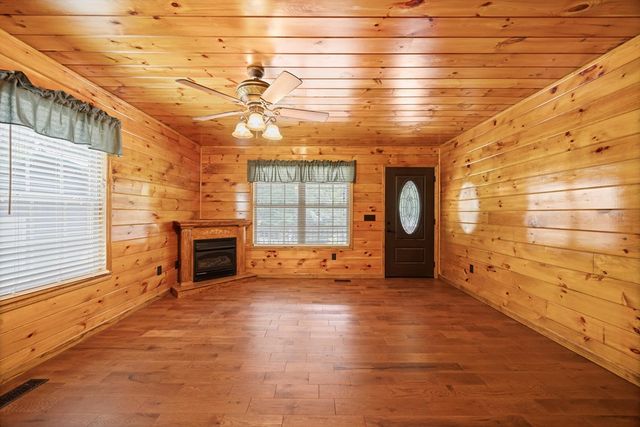 753 Old Federal Road S, Chatsworth, GA 30705