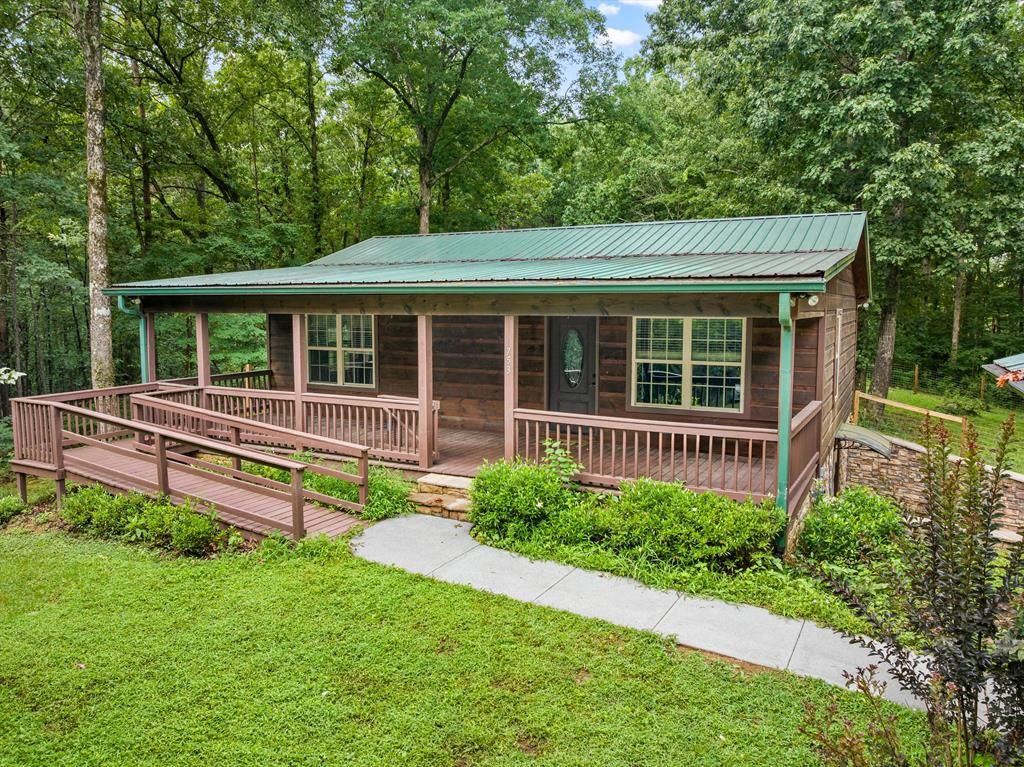 753 Old Federal Road S, Chatsworth, GA 30705